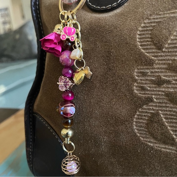 Bag Charm Keychain - Picture 7 of 10